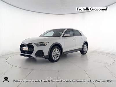 Audi A1 allstreet 30 1.0 tfsi 116cv s tronic Bianco usata Vigevano