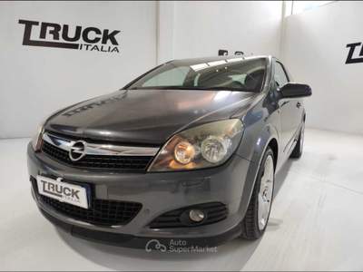 Opel Astra  - astra gtc 1.7 cdti cosmo 125cv 6m fap Grigio usata Pisa