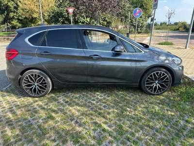 BMW Serie 2 Active Tourer 216d tenuta sempre in box Grigio usata Torino