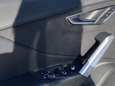 Audi Q2 S Line interno ed esterno 2.0 TDI 150... usata Partinico