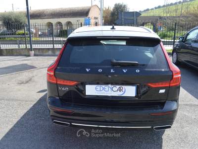 Volvo V60 2.0 t6 phev Inscription Expression awd auto my21 usata Roma