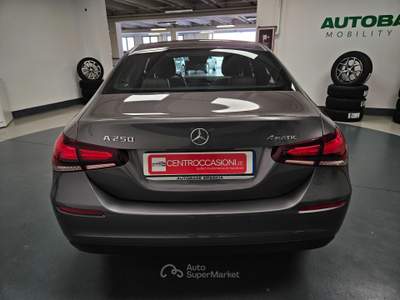 Mercedes-Benz Classe A Business 4Matic 7G-DCT Sedan Grigio usata Brescia