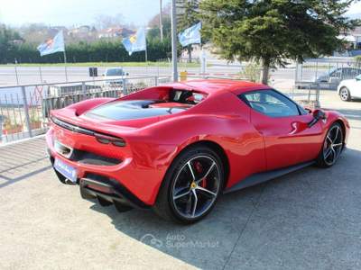 Ferrari 296 296 GTB Rosso usata Padula