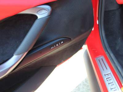 Ferrari 296 296 GTB Rosso usata Padula