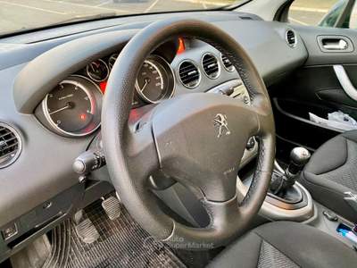 Peugeot 308 1.6 8V e-HDi 112CV Stop&Start SW Active Nero usata Monopoli