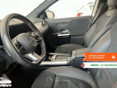 Mercedes-Benz GLA GLA 200 d Automatic AMG Line Premium Plus Bianco usata Livorno