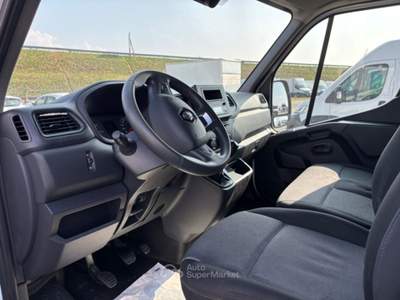 Renault Master T35 2.3 dCi 135 PM-TM Furgone Bianco usata Gemona del Friuli