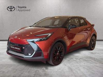 Toyota C-HR 2.0 PHEV GR Sport Arancione usata Sassari