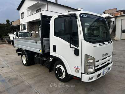 Isuzu N-Evolution L35 ADAPTOR Bianco usata Lariano