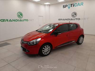 Renault Clio IV 2012 5p 1.2 Costume National 75cv Rosso usata Alessandria