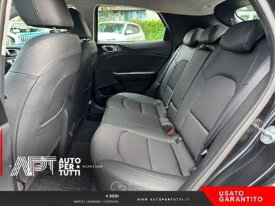 Kia XCeed XCeed 1.0 t-gdi Gpl Business 94cv mt Blu/Azzurro usata Carrara