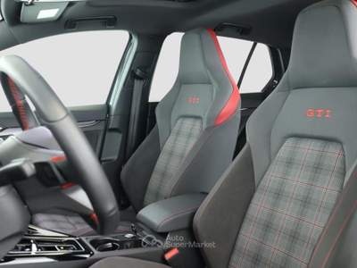 Volkswagen Golf 2.0 TSI GTI DSG 265CV Black, Tetto, Navi Grigio usata Padova