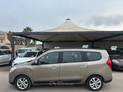 Dacia Lodgy 1.5 DIESEL 2012 - SPAZIOSO, NAVIGATORE Beige usata Terlizzi