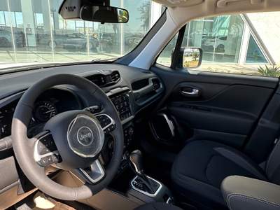 Jeep Renegade phev Altitude offerta T-Stock prezzo imperdibile Bianco usata Gela