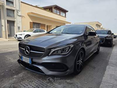 Mercedes-Benz CLA Mercedes CLA 200 d Coupe' Autom. Amg.... Grigio usata Sava