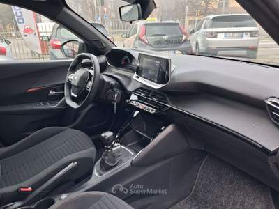 Peugeot 2008 2008 1.2 puretech usata Pavia