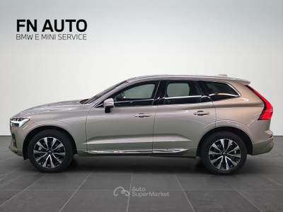 Volvo XC60 (d) AWD automatico Plus Bright Beige usata Torino