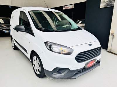 Ford Transit Courier Van Trend Bianco usata Rosta