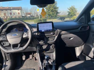 Ford Puma Hybrid 125 CV S&S ST-Line X 7 ANNI GARANZIA Nero usata Casalgrande