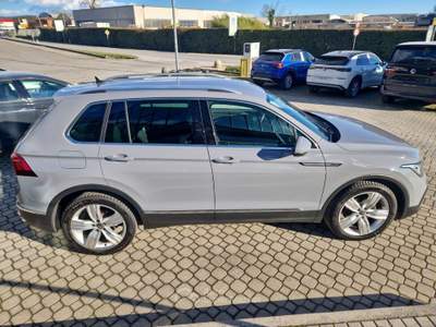 Volkswagen Tiguan Tiguan 2.0 TDI 150 CV SCR DSG Elegance Grigio usata Prevalle