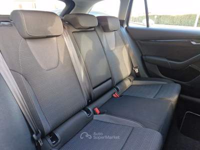 Skoda Octavia Octavia 2.0 TDI 150 CV DSG Wagon Selection Grigio usata Prevalle