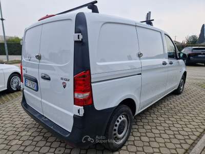 Mercedes-Benz Vito VITO 1.6 84KW FURGONE Allestimento camper Bianco usata Prevalle