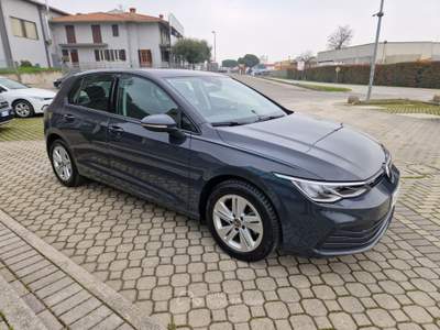 Volkswagen Golf 2.0 TDI 115cv Life Grigio usata Prevalle