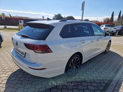 Volkswagen Golf Golf Variant 2.0 tdi Life 115cv dsg Bianco usata Prevalle