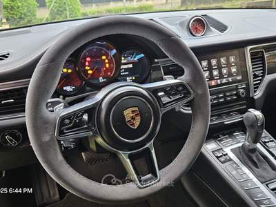 Porsche Macan 3.6 Turbo Performance Nero usata Ozzano dell'Emilia