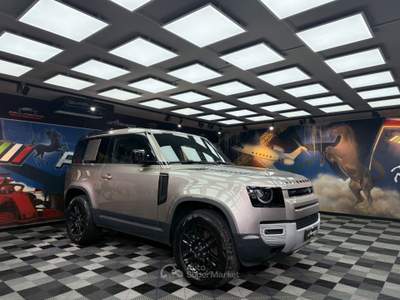 Land Rover Defender 200 CV AWD Auto Hard Top (673) Beige usata Calenzano