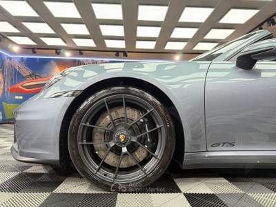 Porsche 911 Targa 4 GTS 992.2 541cv Grigio usata Calenzano