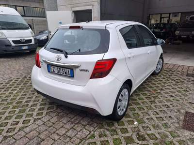 Toyota Yaris Yaris III 2015 5p 1.0 Active Bianco usata Cesano Maderno