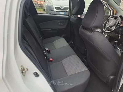 Toyota Yaris Yaris III 2015 5p 1.0 Active Bianco usata Cesano Maderno