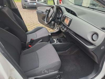 Toyota Yaris Yaris III 2015 5p 1.0 Active Bianco usata Cesano Maderno