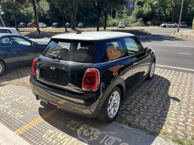 MINI Cooper 1.5 Neopatentati Tagliandi Ufficiali e Prezzo reale, no vincoli Nero usata Roma