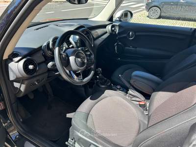 MINI Cooper 1.5 Neopatentati Tagliandi Ufficiali e Prezzo reale, no vincoli Nero usata Roma