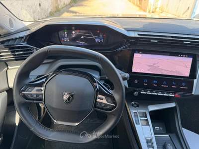 Peugeot 308 S&S EAT8 SW Allure Pack Grigio usata MOLFETTA