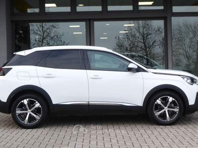 Peugeot 3008 BlueHDi 120 S&S EAT6 Allure Bianco usata Quattro Castella