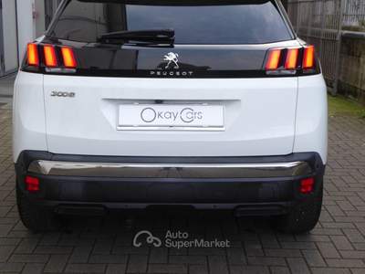 Peugeot 3008 BlueHDi 120 S&S EAT6 Allure Bianco usata Quattro Castella
