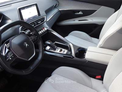 Peugeot 3008 BlueHDi 120 S&S EAT6 Allure Bianco usata Quattro Castella