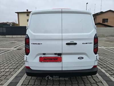 Ford Transit Custom 2.0 Ecoblue 136CV Bianco usata Ferrara