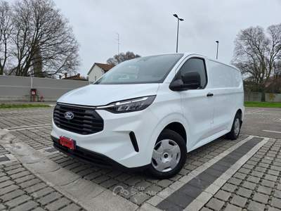 Ford Transit Custom 2.0 Ecoblue 136CV Bianco usata Ferrara