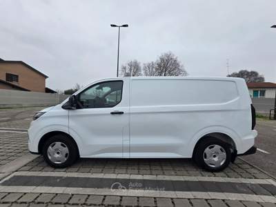 Ford Transit Custom 2.0 Ecoblue 136CV Bianco usata Ferrara