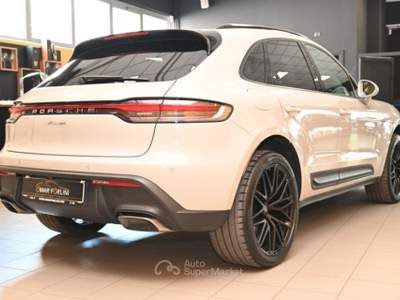 Porsche Macan NUOVA 2.0 PDK 265CV PCM TETT.LED 21"RADAR CAM FULL Grigio usata Brescia