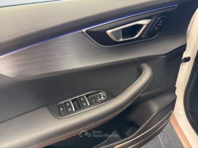 DR 6.0  1.5 turbo gpl cvt Bianco usata Firenze