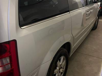 Chrysler Voyager / Grand Voyager BERLINA 7 POSTI Grigio usata Latina