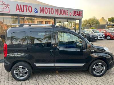 Fiat QUBO 80 CV Trekking Nero usata San Gregorio di Catania