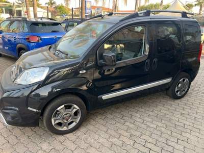 Fiat QUBO 80 CV Trekking Nero usata San Gregorio di Catania