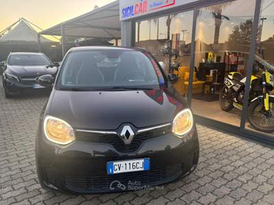 Renault Twingo Urban Night Nero usata San Gregorio di Catania