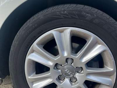 Audi A1 SPB 1.6 TDI Ambition Bianco usata San Gregorio di Catania